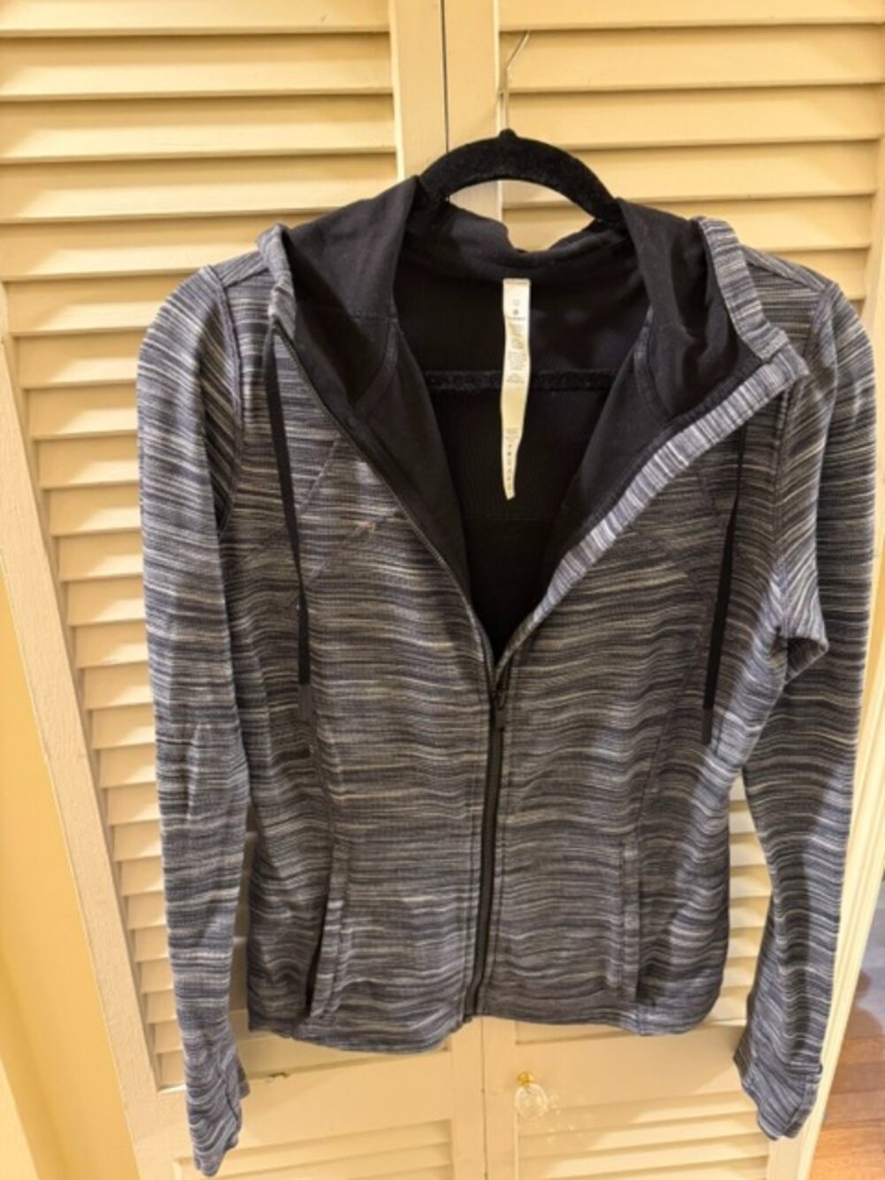 Lululemon Gray Striped Zip Hoodie – Size 12, Sleek & Cozy Activewear